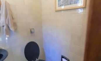 Imagem 15: Casa com 4 Quartos, 1 Suíte, 4 banheiros à Venda, 250 m² por R$ 1.100.000