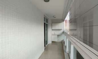 Imagem 2: Apartamento para venda tem 111 metros quadrados com 3 quartos em Icaraí - Niterói - RJ