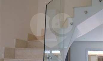 Imagem 4: Sobrado em condomínio fechado com 04 dormitórios á venda - Região Interlagos