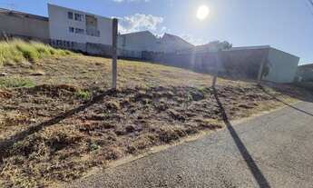 Imagem 3: TERRENO EM PINHAIS