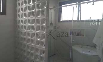 Imagem 4: Casa Condomínio - Urbanova - Condomínio Jardim do Golfe - 450m² - 4 Suítes