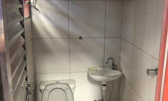 Imagem 6: Galpão em Taboão - Diadema, SP 500mts, com escritório, banheiro, duas portas automáticas p