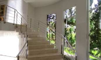 Imagem 5: Casa de condomínio para venda possui 596 metros quadrados com 4 quartos