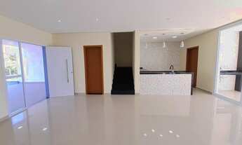 Imagem 2: Sobrado no Lago dos Ipês de frente para o lago - Itapetininga - SP