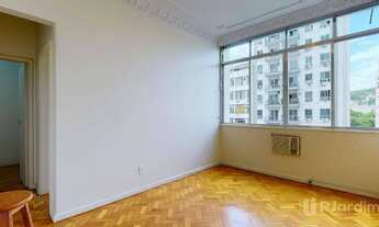 Imagem: Metrô próximo, Portaria 24h, Sol o dia