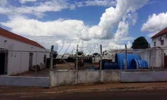 Imagem 2: Imperdível - Venha conhecer os diferenciais compra deste imóvel. Santa Vitória/MG - CENTRO