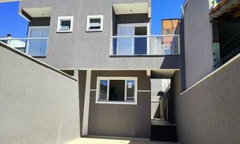 Imagem 2: Sobrado de 3 quartos, 4 vagas e cozinha com conceito aberto no Santa Clara