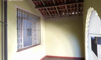 Imagem 3: Casa térrea com quintal e edícula