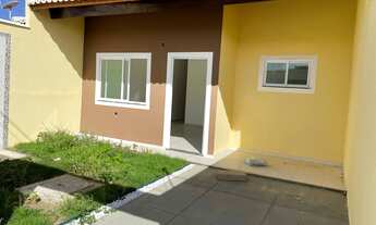 Imagem 2: Casa para venda possui 80 metros quadrados com 2 quartos em Pedras - Itaitinga - CE