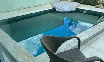 Imagem 6: Casa mobiliada de condomínio sobrado para aluguel tem 360 metros quadrados com 5 quartos