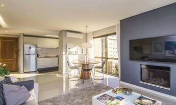Imagem 2: Apartamento para venda tem 79 metros quadrados com 2 quartos em Petrópolis - Porto Alegre