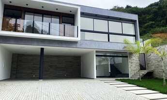 Imagem 1: Casa de condomínio para venda com 285 metros quadrados com 4 quartos