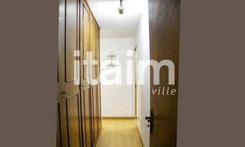 Imagem 5: Apartamento à Venda com 136m² pronto para receber modernização, Itaim Bibi - SP