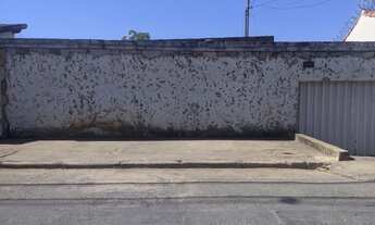 Imagem: Vendo casa no bairro santos Reis