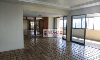 Imagem 1: Apartamento Duplex cobertura com 4 suítes à venda, 700 m² por R$ 1.700.000 - Graças - Rec