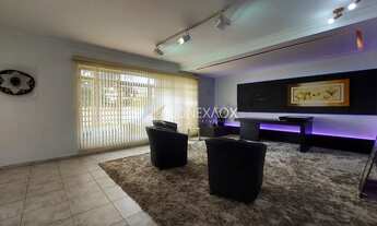 Imagem 2: Casa para venda possui 231 metros quadrados com 4 quartos em Parque São Quirino - Campinas