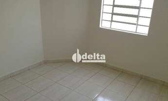 Imagem 6: Casa com 5 dormitórios para alugar, 45 m² por R$ 3.500/mês - Lidice - Uberlândia/MG