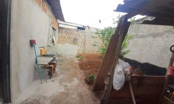 Imagem 3: Casa para Venda em Araras, Jardim Itamaraty, 3 dormitórios, 1 banheiro, 2 vagas