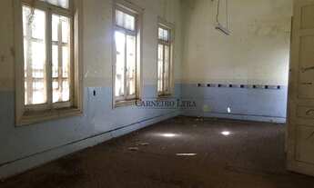 Imagem 2: Casa à venda, 700 m² de construção e 990 m² de terreno por R$ 1.500.000 - Centro - Jaú/SP