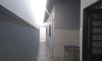 Imagem 5: Casa para Venda em Araras, Jardim São Luiz, 2 dormitórios, 2 banheiros, 2 vagas