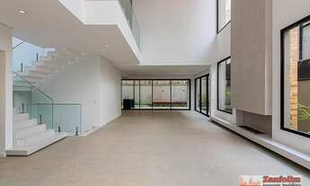 Imagem 3: Casa NOVA !! com acabamento impecável !!!