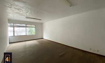 Imagem 6: Sobrado analia franco