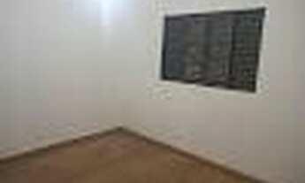 Imagem 2: Casa para Venda em Leme, Jardim Coloninha Cláudia, 3 dormitórios, 2 banheiros, 3 vagas