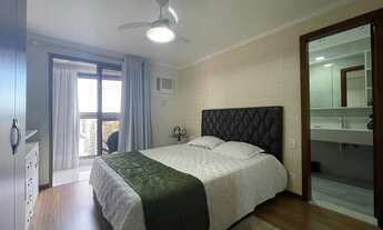 Imagem 7: Apartamento para venda possui 165 metros quadrados com 4 quartos em Praia da Costa - Vila