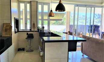 Imagem 3: Casa em residencial com excelente localização na Granja Viana!!!