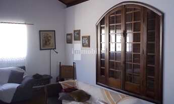 Imagem 4: Casa em condominio bem localizado