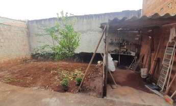 Imagem 2: Casa para Venda em Araras, Jardim Itamaraty, 3 dormitórios, 1 banheiro, 2 vagas