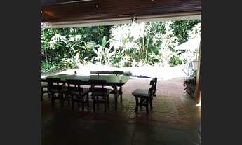 Imagem 5: Casa de condomínio para aluguel possui 2500 metros quadrados com 4 quartos