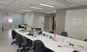 Imagem 5: Conjunto de 175 metros, 3 vagas com salas montadas e área em vão livre - Região da Paulist