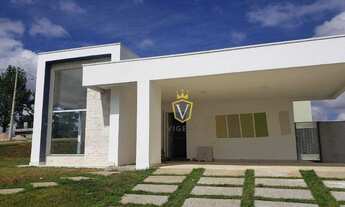 Imagem: Linda Casa Térrea à Venda em Condomínio