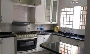 Imagem 5: Sobrado para aluguel e venda tem 250 metros quadrados com 3 quartos