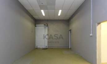 Imagem 5: Excelente Pavilhão com 1.100m² de área privativa, amplo, espaço com escritório, cozinha, p