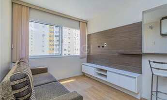 Imagem 5: Apartamento 3 dormitórios, 1 suíte, 67 m2 privativos e 1 vaga de garagem. Ficam os móveis