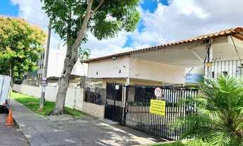 Imagem 3: Apartamento com 3 dormitórios para alugar, 52 m² por R$ 1.400/mês - Fazendinha - Curitiba