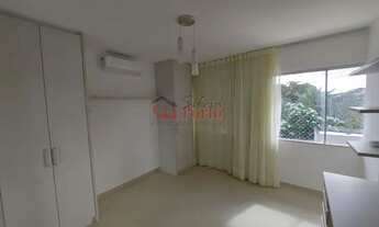 Imagem 2: Casa de 5 suítes à venda no Royal Ville