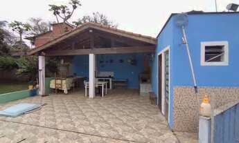 Imagem 4: Aluga-se chácara com piscina mesa de bilhar churrasqueira e fogão a lenha