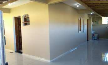 Imagem: Casa linda pertinho da rodovia, muito bem