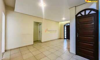 Imagem 4: Casa para aluguel, 3 quartos, 2 suítes, 2 vagas, Chanadour - Divinópolis/MG