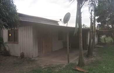 Imagem 4: Terreno com casa mista