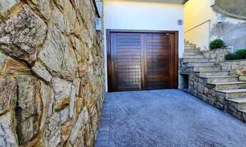 Imagem 6: Sobrado para alugar, 03 quartos, sendo 01 suíte com hidro e closet, 08 vagas, quintal, 250