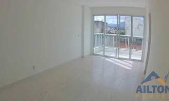 Imagem 2: Apartamento com 2 Quartos à Venda na Praia do Morro - Guarapari/ES