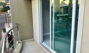 Imagem 5: BELISSIMA Casa de condomínio sobrado com 280 metros NOVINHO com 4 Dormitórios