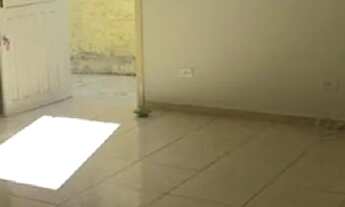 Imagem 4: Residência com 2 quartos para alugar por R$ 1200.00, 70.00 m2 - PINHEIRINHO - CURITIBA/PR