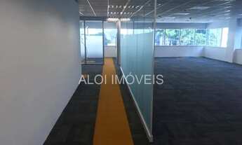 Imagem 4: Edifício a 300 metros da estação Brig Faria Lima linha amarela, e conexões com trens da cp