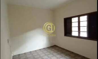 Imagem 3: Casa de condomínio para aluguel possui 250 metros quadrados com 4 quartos