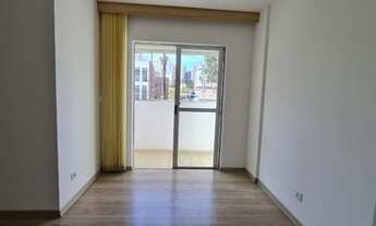 Imagem 5: Aluga-se apartamento com garagem no Jardim Botânico